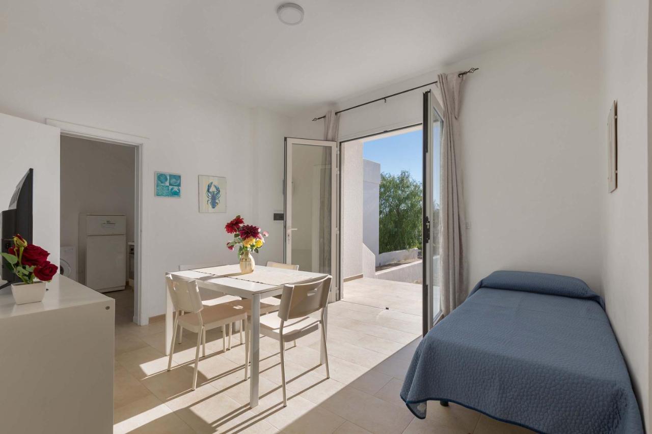 Residence Mare Azzurro Porto Cesareo Exterior foto